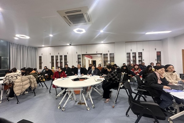 图片2.jpg 图片2.jpg