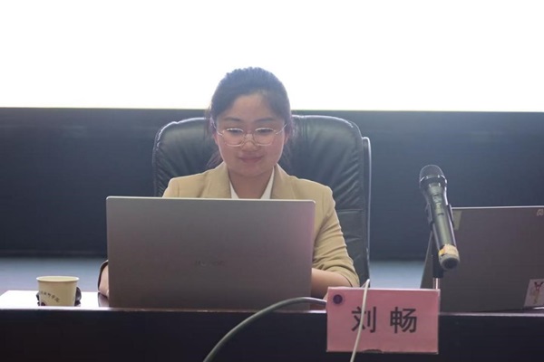 图片2.jpg 图片2.jpg