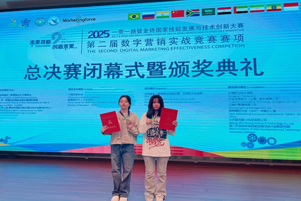 ad6913d5da3aa17dd9e2394503698720_compress.jpg ad6913d5da3aa17dd9e2394503698720_compress.jpg